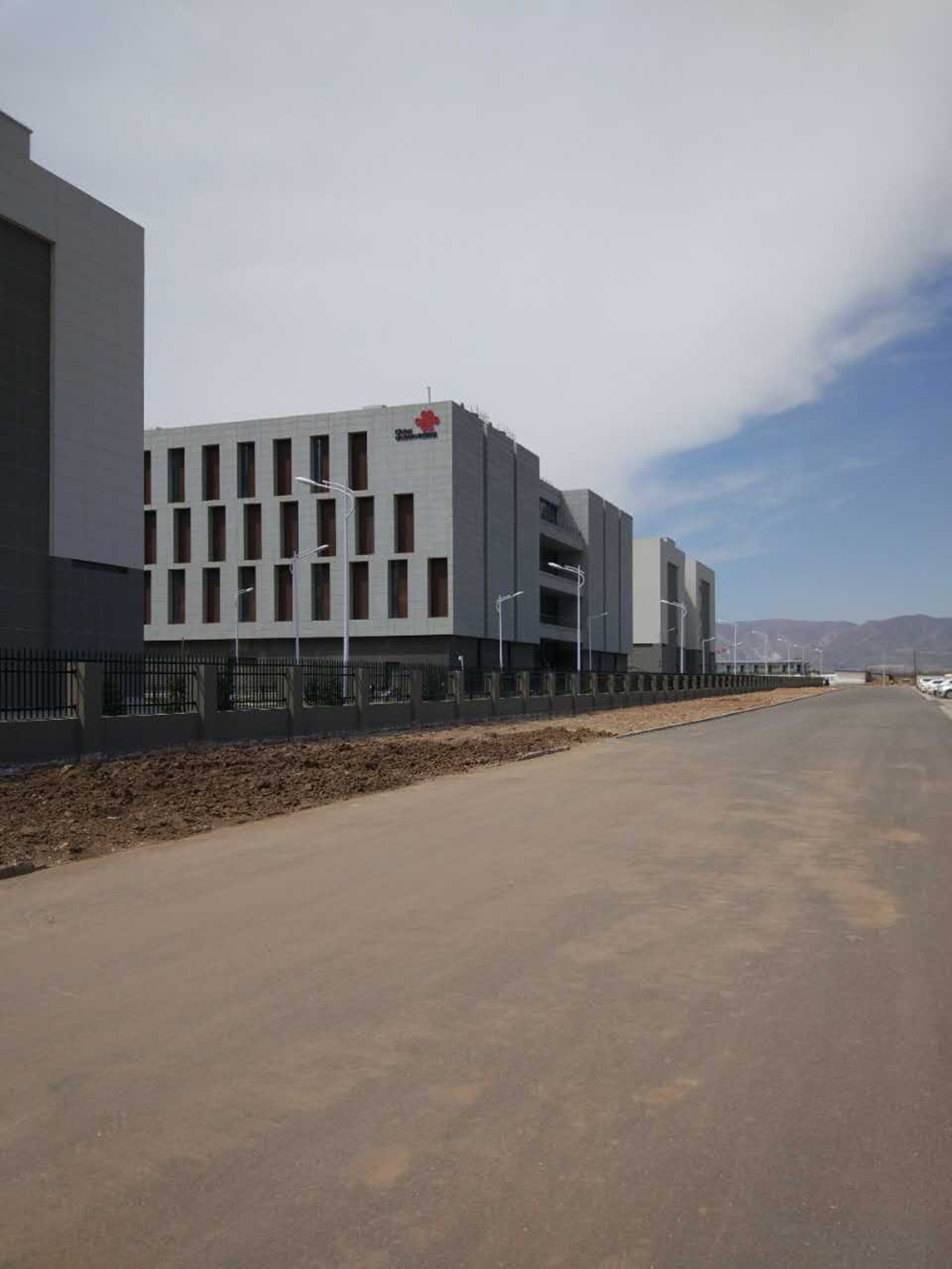 聯(lián)通貴安數(shù)據(jù)中心-發(fā)電機(jī)聯(lián)動百葉窗