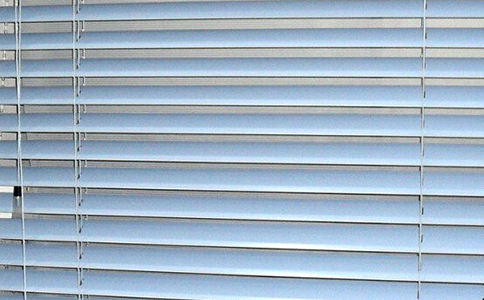 百葉窗簾優(yōu)缺點？如何選購百葉窗簾？